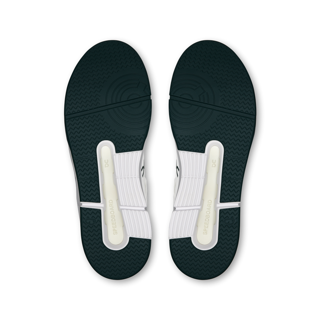 THE ROGER Clubhouse - White | Evergreen