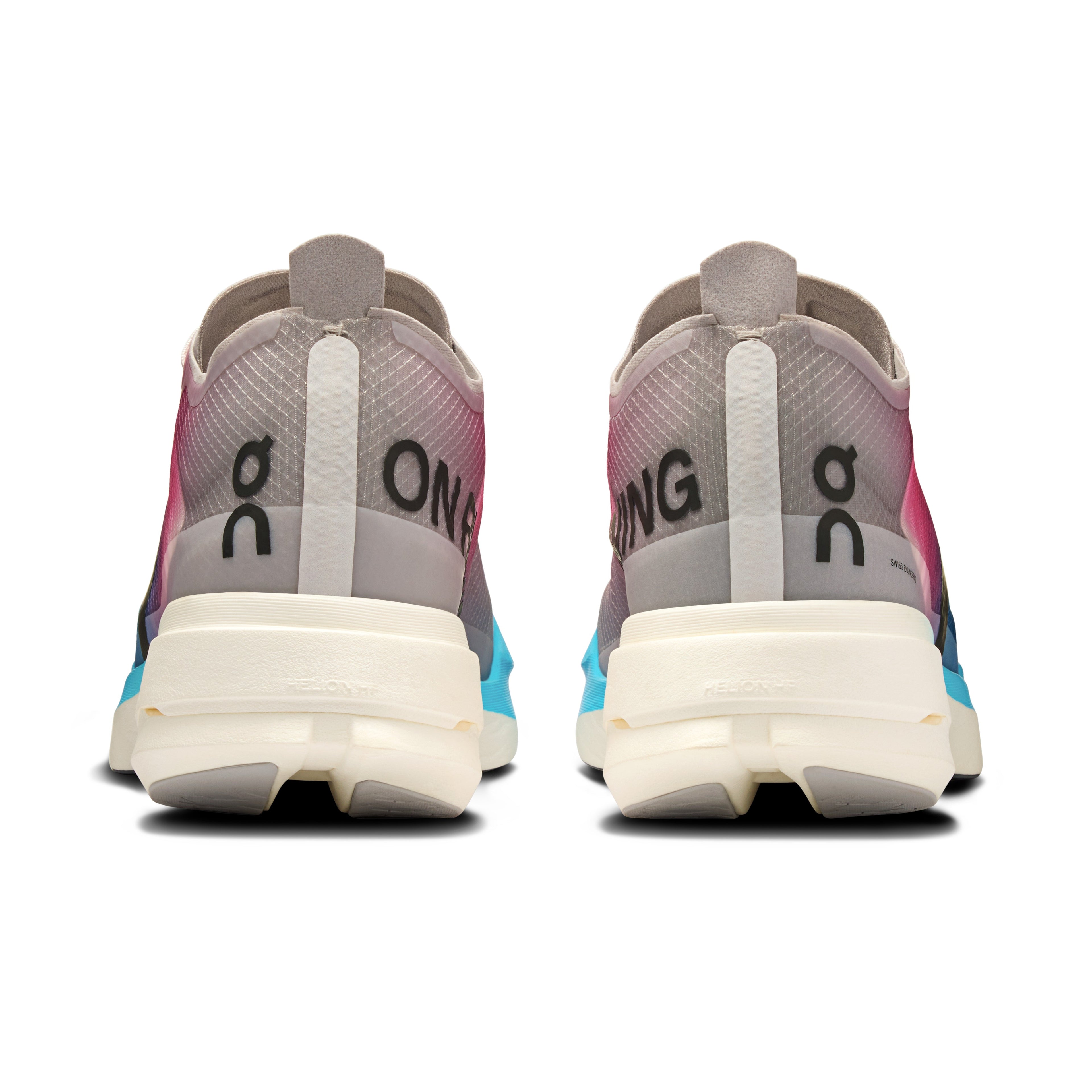 Cloudboom Strike - White | Horizon