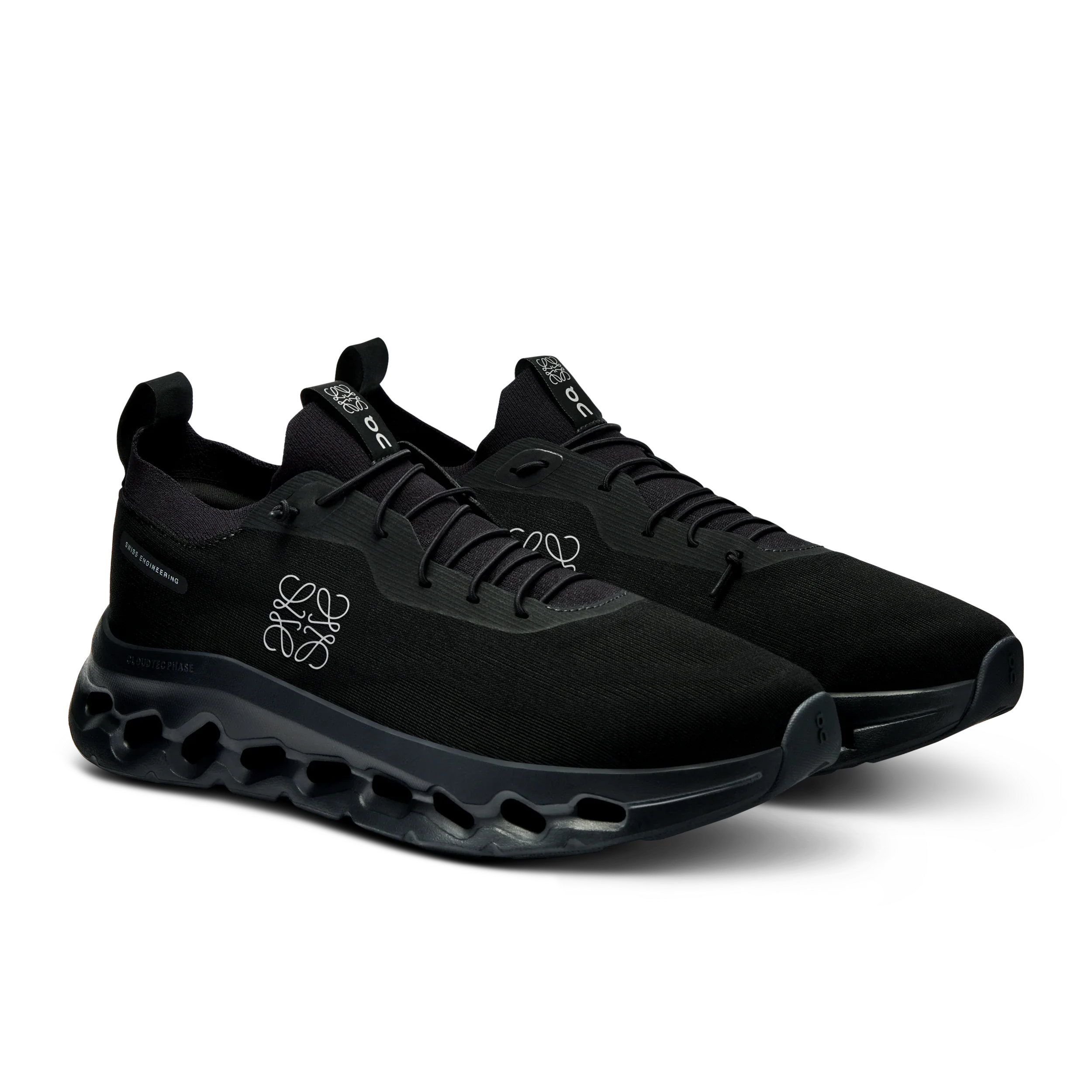 Cloudtilt LOEWE - All Black
